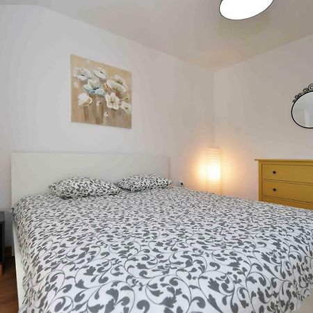 Apartments Enida Бетина Екстериор снимка