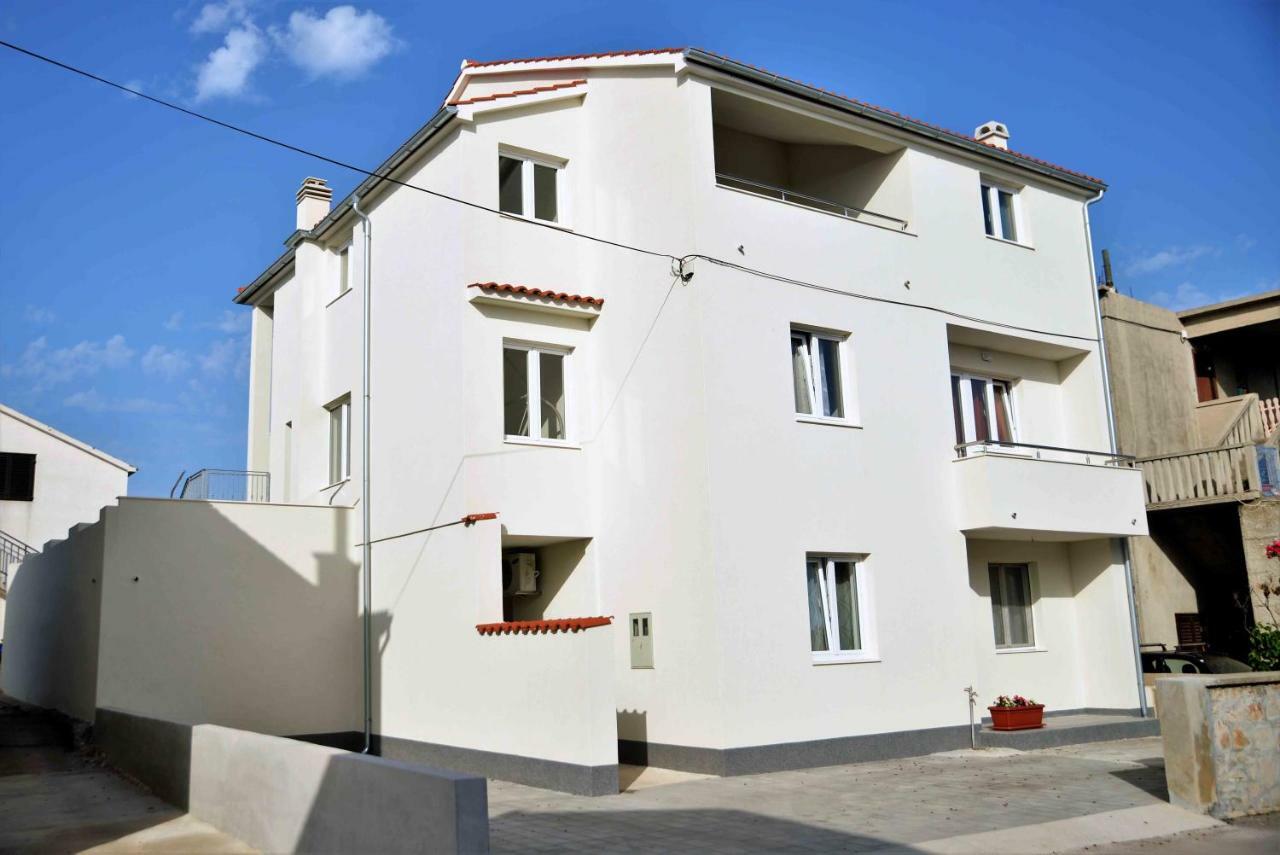 Apartments Enida Бетина Екстериор снимка