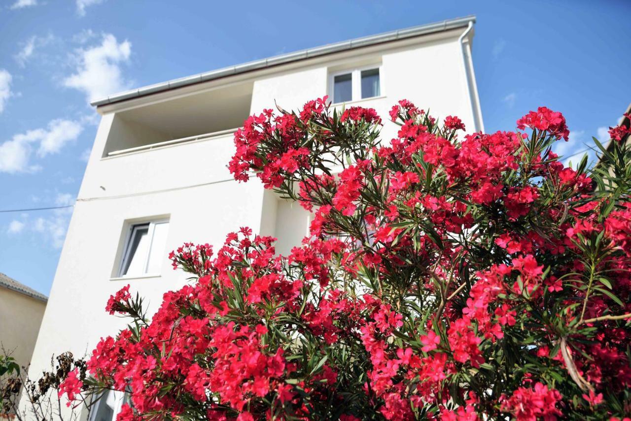 Apartments Enida Бетина Екстериор снимка
