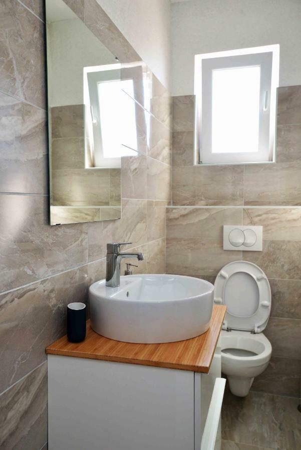Apartments Enida Бетина Екстериор снимка