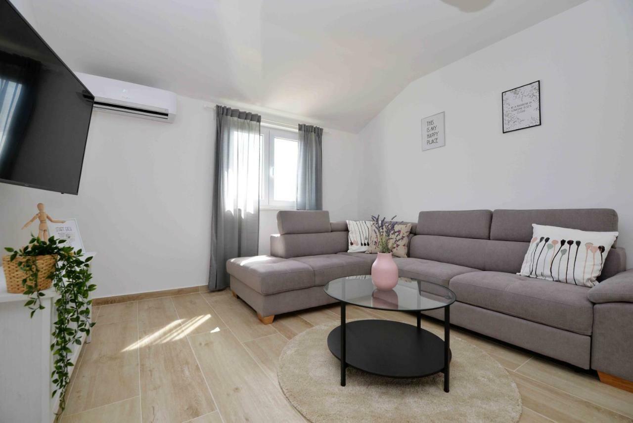 Apartments Enida Бетина Екстериор снимка